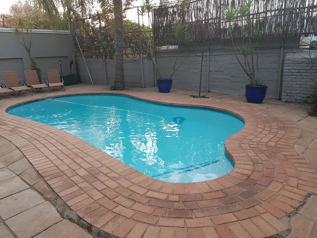 Hotel Mi Casa Su Casa Randburg Zewnętrze zdjęcie